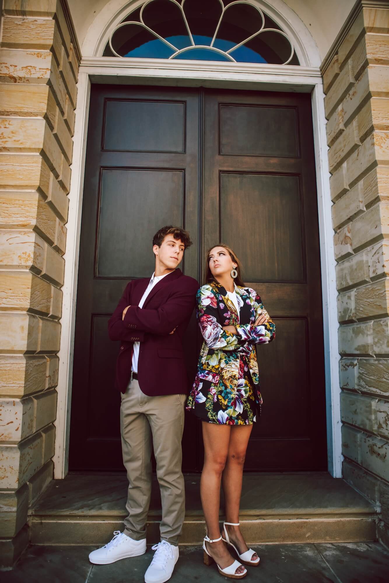 sibling senior photoshoot, professional senior pics charleston, best senior pics Charleston, Mount Pleasant high school senior photos